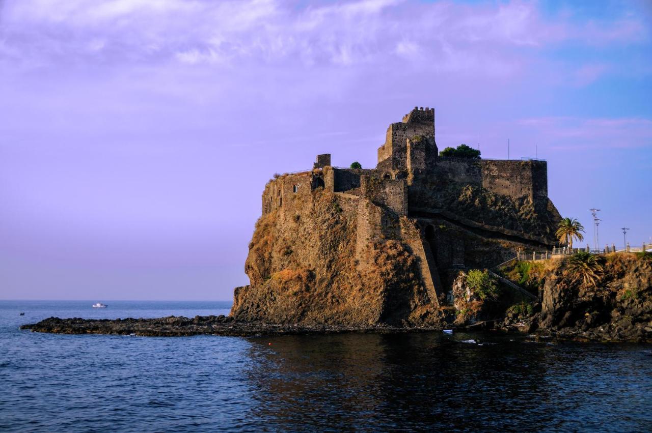 Manuela House Villa Aci Castello Exterior photo